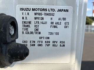 ISUZU ELF 2013
