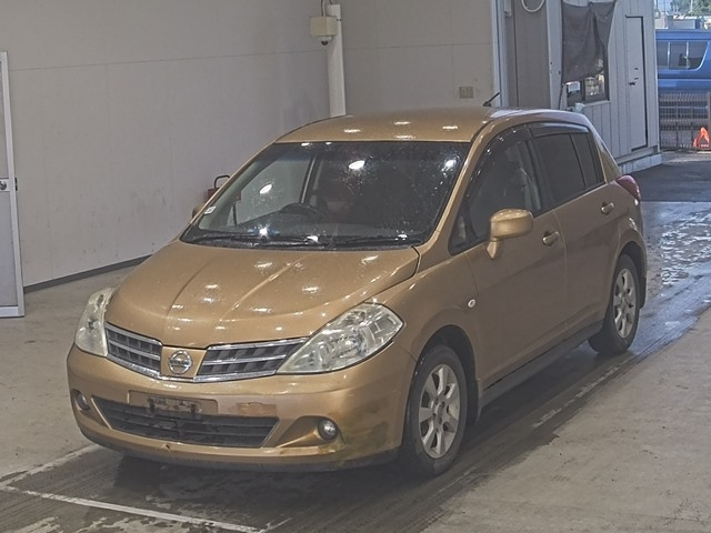 NISSAN TIIDA 2008