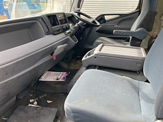 MITSUBISHI CANTER 2016