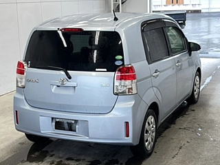 TOYOTA SPADE 2013