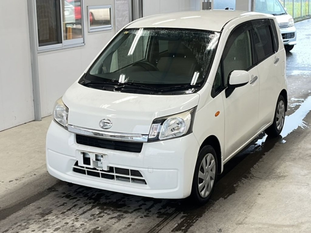 DAIHATSU MOVE 2014