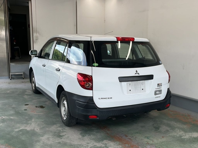 MITSUBISHI LANCER VAN 2015