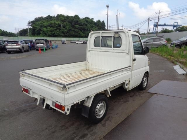 NISSAN CLIPPER TRUCK 2012