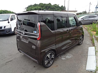 NISSAN ROOX 2020