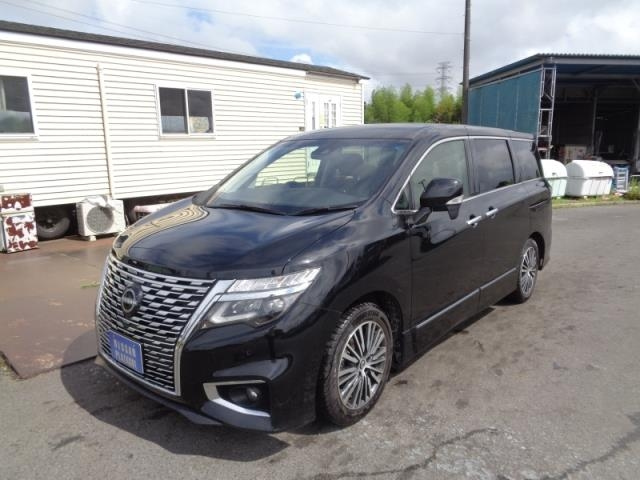 NISSAN ELGRAND 2023
