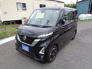 NISSAN ROOX 2020