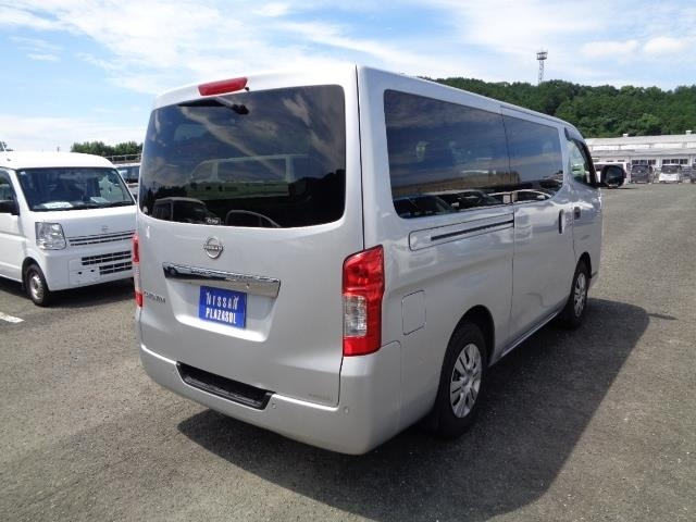 NISSAN CARAVAN VAN 2022