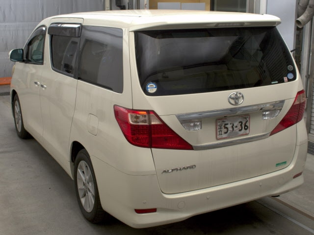 TOYOTA ALPHARD 2010