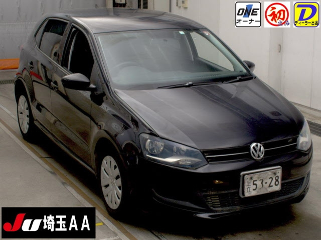 VOLKSWAGEN POLO 2014