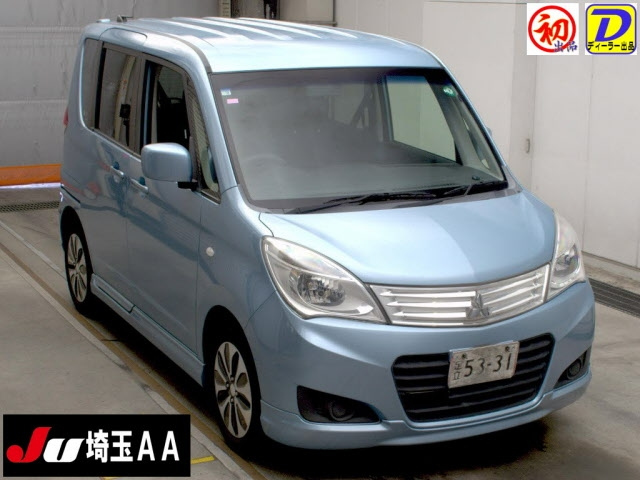 MITSUBISHI DELICA D2 2014