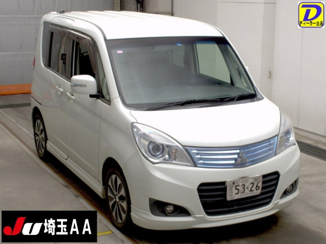 MITSUBISHI DELICA D2 2014