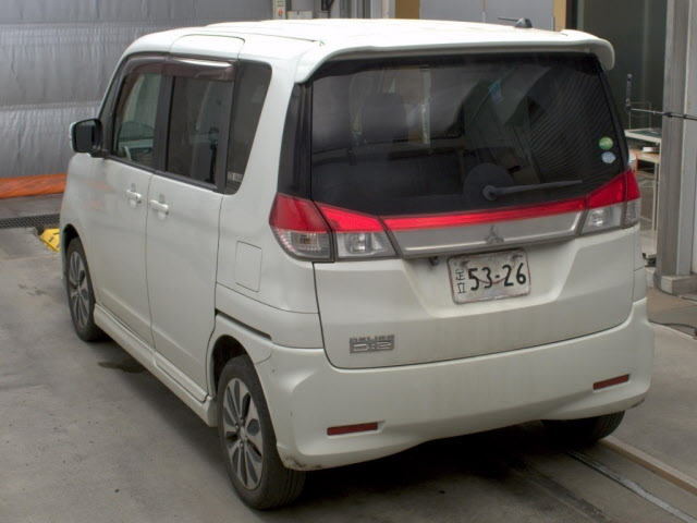 MITSUBISHI DELICA D2 2014