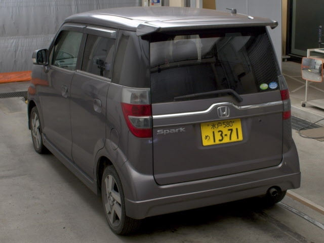 HONDA ZEST 2010