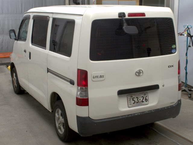 TOYOTA LITE ACE VAN 2018