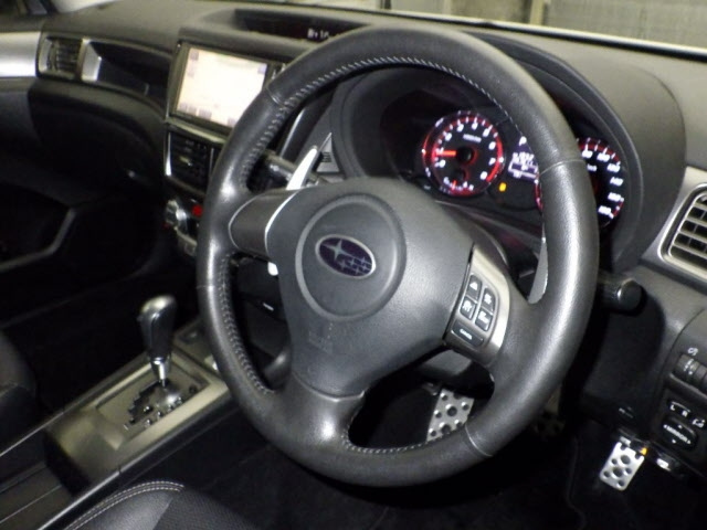 SUBARU EXIGA 2012