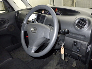 DAIHATSU TANTO 2012