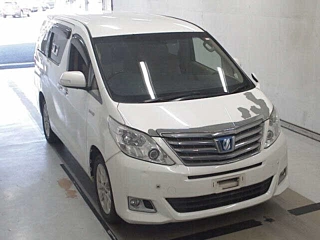 TOYOTA ALPHARD 2014