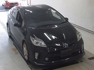 TOYOTA PRIUS 2014