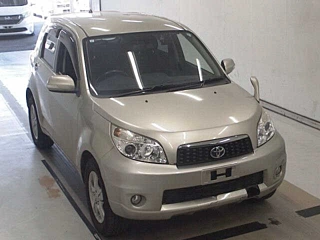 TOYOTA RUSH 2015