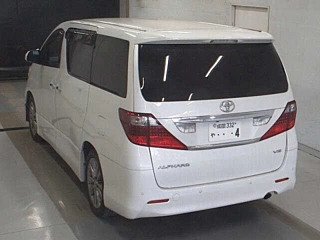 TOYOTA ALPHARD 2011