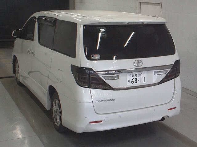 TOYOTA ALPHARD 2012