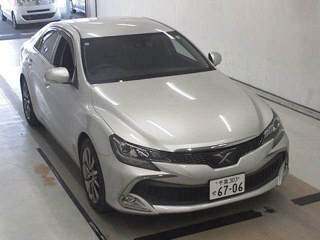 TOYOTA MARK X 2019