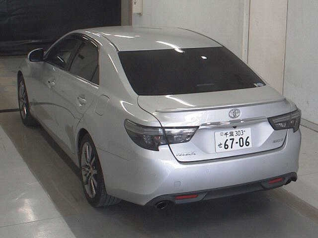 TOYOTA MARK X 2019