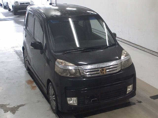 HONDA LIFE 2011