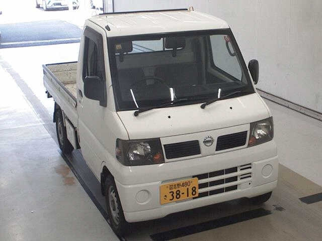 NISSAN CLIPPER TRUCK 2009