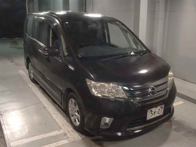 NISSAN SERENA 2013