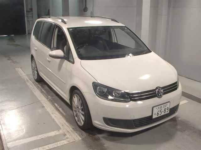 VOLKSWAGEN GOLF TOURAN 2013