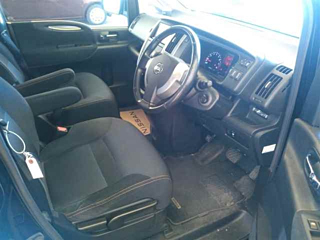 NISSAN SERENA 2009