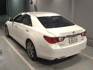TOYOTA MARK X 2010