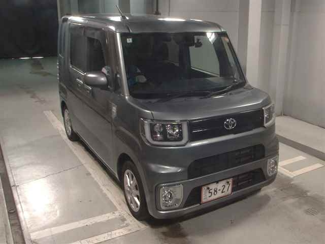 TOYOTA PIXIS MEGA 2020