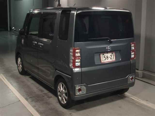 TOYOTA PIXIS MEGA 2020