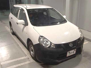 NISSAN AD 2021