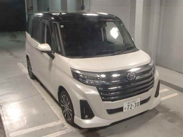 TOYOTA ROOMY 2021
