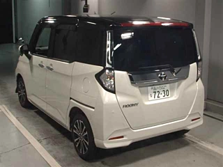 TOYOTA ROOMY 2021