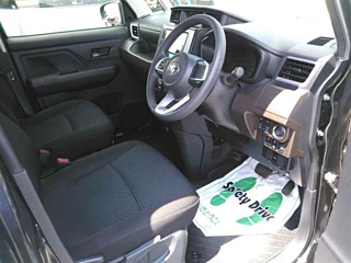 TOYOTA ROOMY 2021
