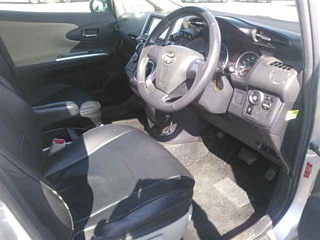 TOYOTA WISH 2009