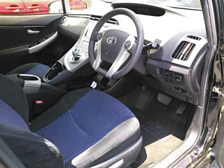 TOYOTA PRIUS 2014