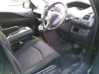 NISSAN SERENA 2013