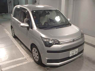 TOYOTA SPADE 2015