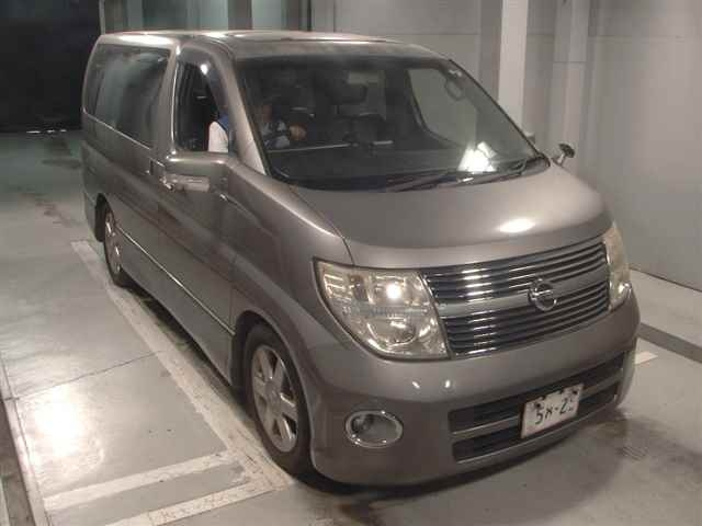 NISSAN ELGRAND 2009