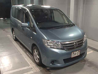 NISSAN SERENA 2013