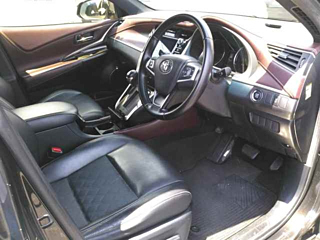 TOYOTA HARRIER 2014