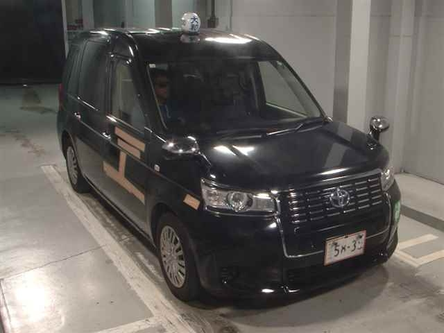 TOYOTA JPN TAXI 2017