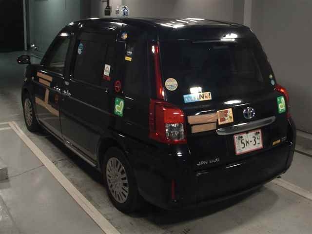 TOYOTA JPN TAXI 2017
