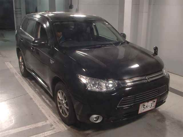 MITSUBISHI OUTLANDER PHEV 2014