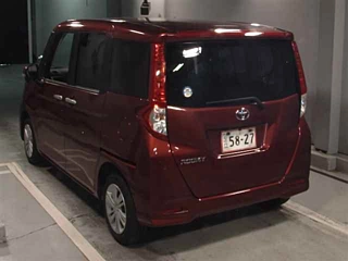 TOYOTA ROOMY 2021
